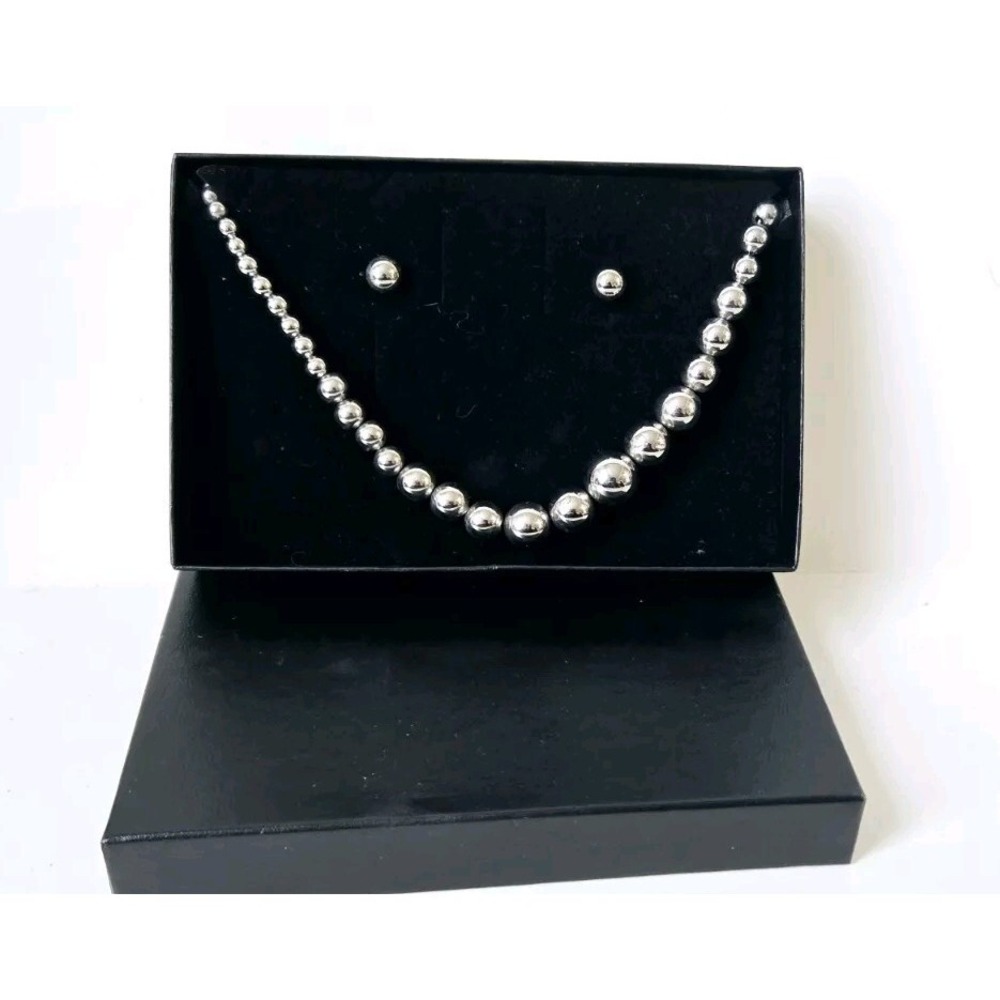 Fadi‎ Stainless Steel necklace and earrings set